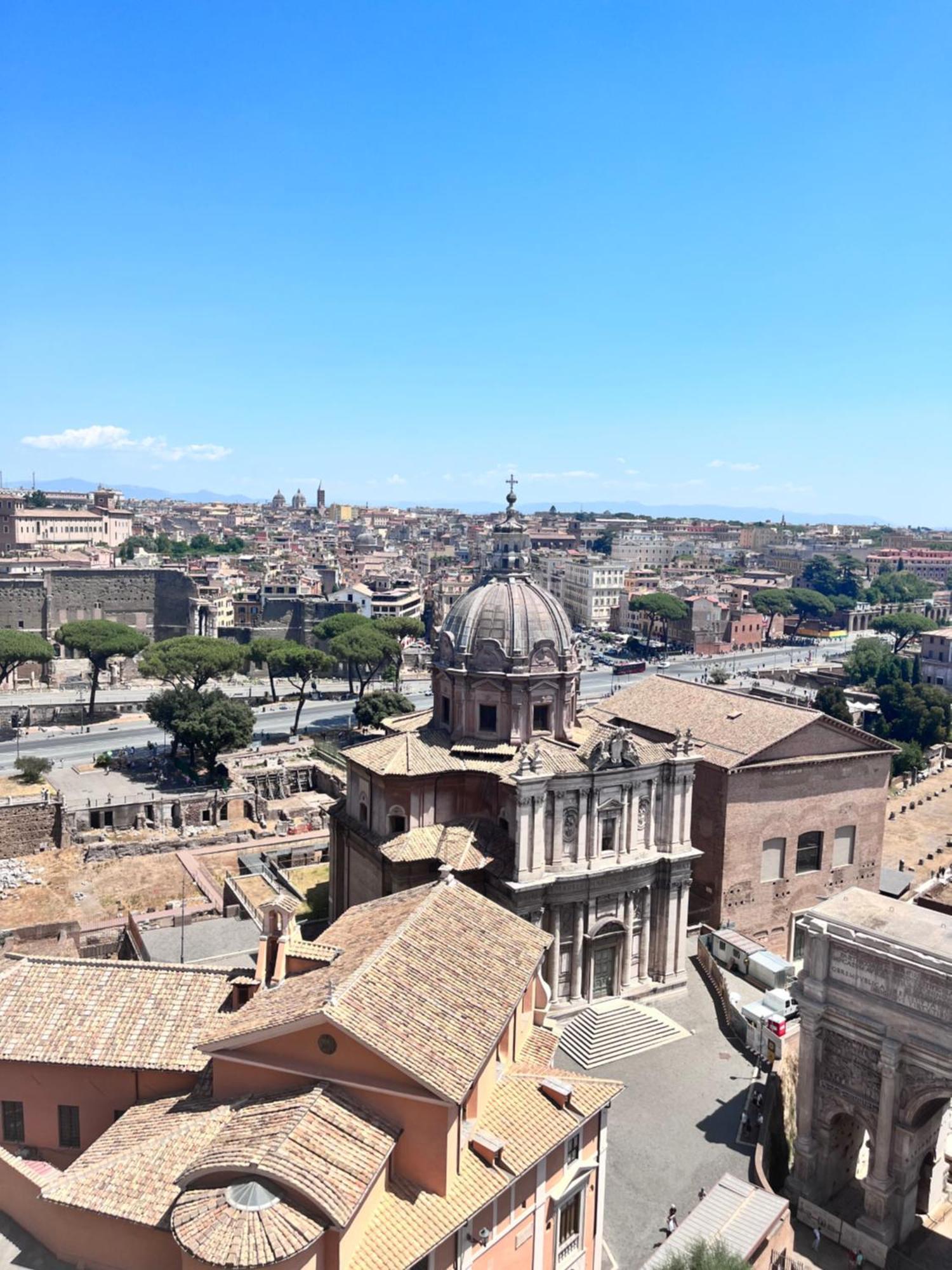 Shabby Roman Studio- Ai Fori Imperiali Exterior photo